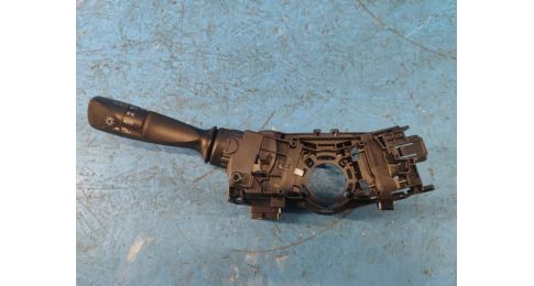 Przełącznik pod kierownicą lew. TOYOTA CAMRY 55 14-17 Przełącznik pod kierownicą lew. TOYOTA CAMRY 55 14-17