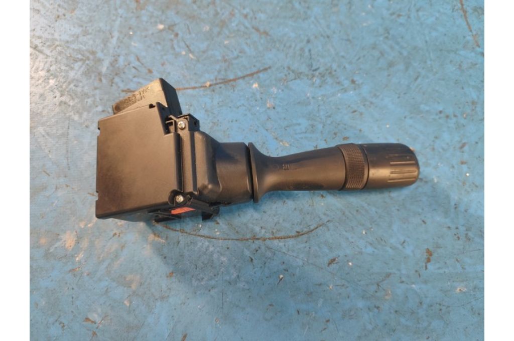 84652-06340 | Przełącznik pod kierownicą praw. TOYOTA CAMRY 55 14-17 (363456) - Zdjęcie 2