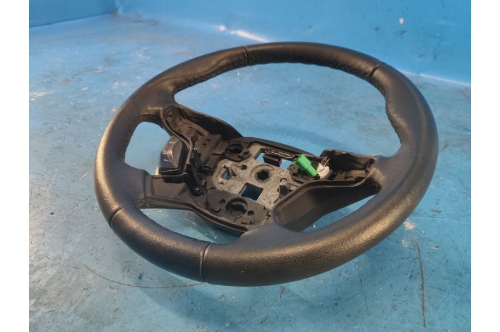 BM5Z-3600-SA | Kierownica FORD FOCUS 10-18 (363511) - Zdjęcie 2