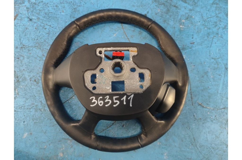 BM5Z-3600-SA | Kierownica FORD FOCUS 10-18 (363511) - Zdjęcie 4