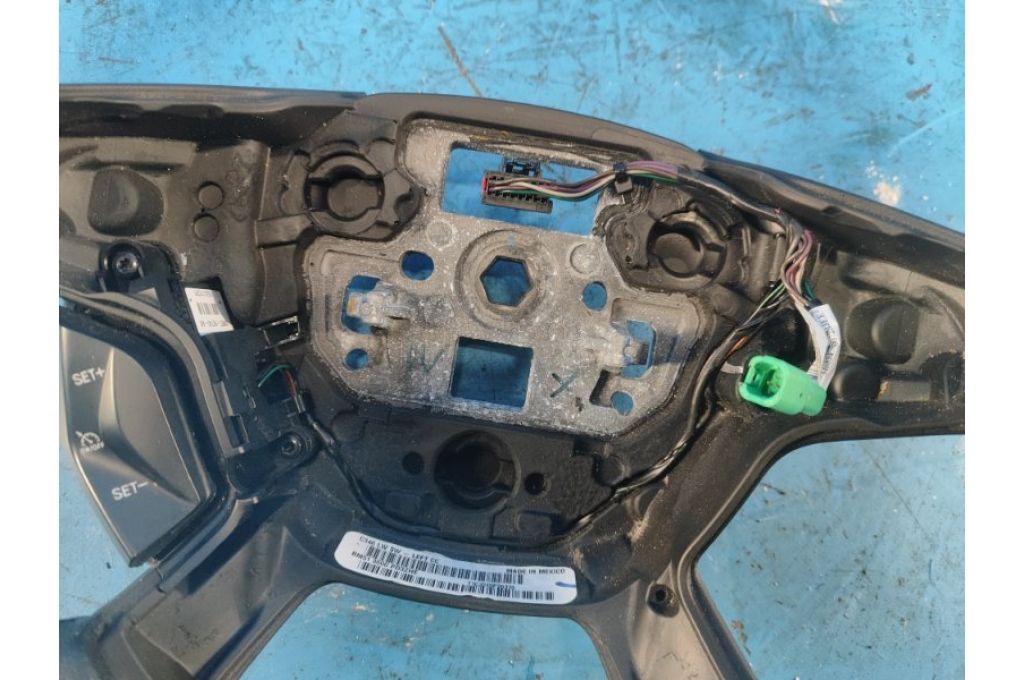 BM5Z-3600-SA | Kierownica FORD FOCUS 10-18 (363511) - Zdjęcie 5