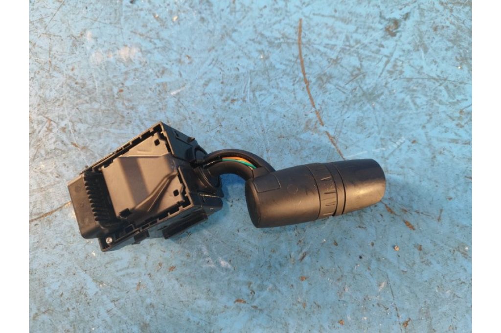 DA8F66128 | Przełącznik pod kierownicą praw. MAZDA CX-9 16- (363554) - Zdjęcie 2