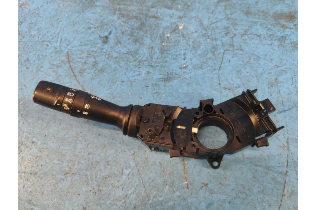 93410-4R111 | Przełącznik pod kierownicą lew. HYUNDAI ELANTRA MD 10-15 (363643)