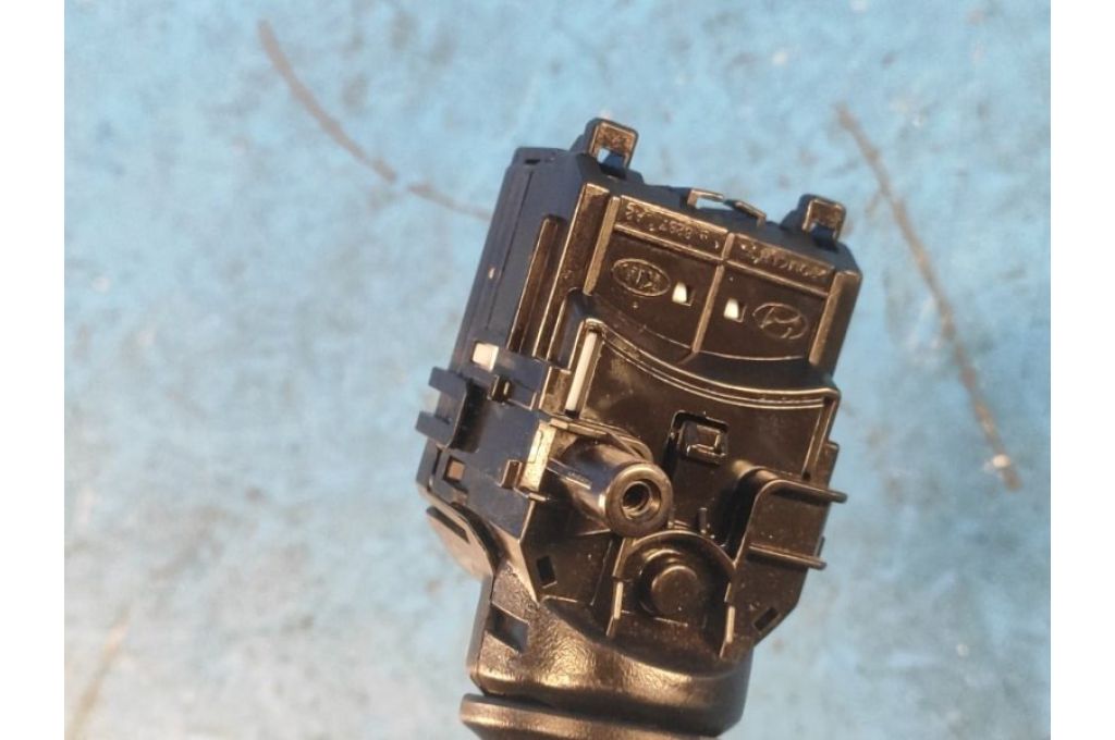 93420-1U000 | Przełącznik pod kierownicą praw. HYUNDAI ELANTRA MD 10-15 (363644) - Zdjęcie 4