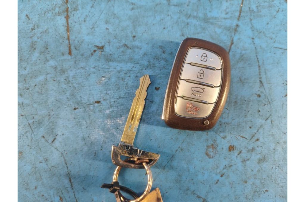 95440-F3000 | klucz zapłonu HYUNDAI ELANTRA AD 16- (363647) - Zdjęcie 3