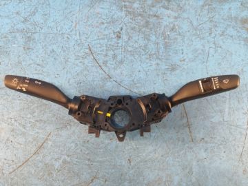 Przełącznik pod kierownicą HYUNDAI ELANTRA AD 16-