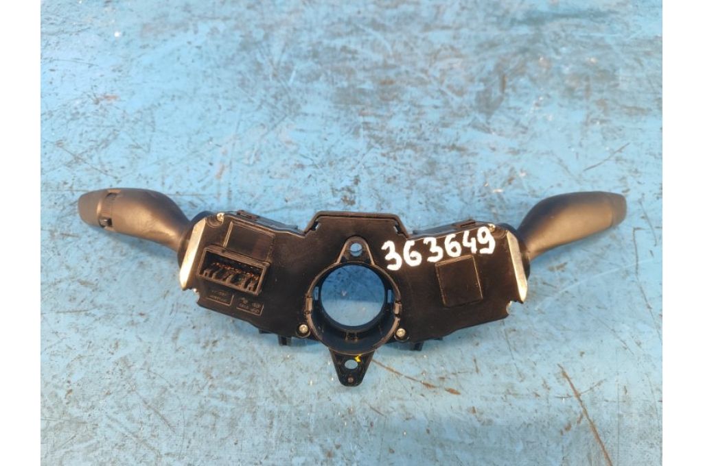 93401-F2500 | Przełącznik pod kierownicą HYUNDAI ELANTRA AD 16- (363649) - Zdjęcie 4