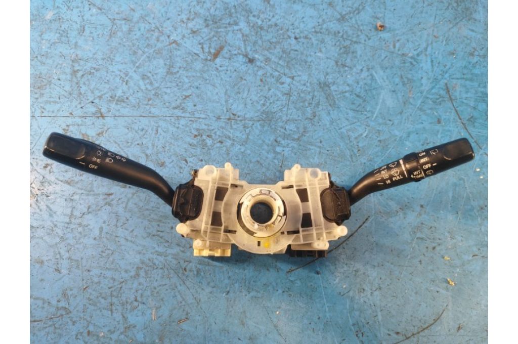 37400-50J30 | Przełącznik pod kierownicą SUZUKI GRAND VITARA XL-7 01-06 (363687)