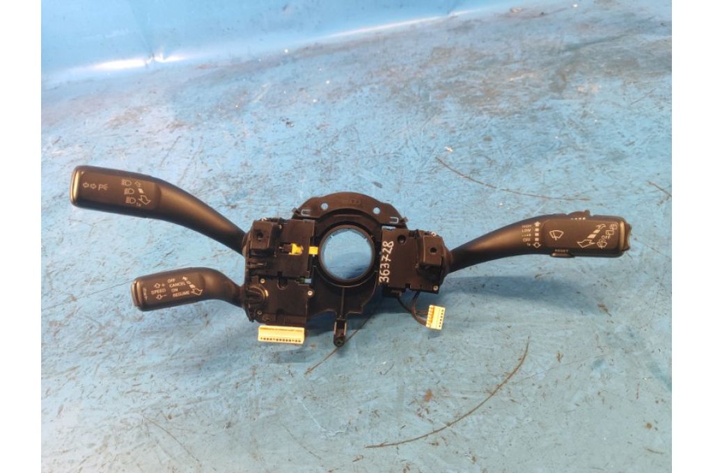 8K0 953 502 BK | Przełącznik pod kierownicą AUDI Q5 08-16 (363728)