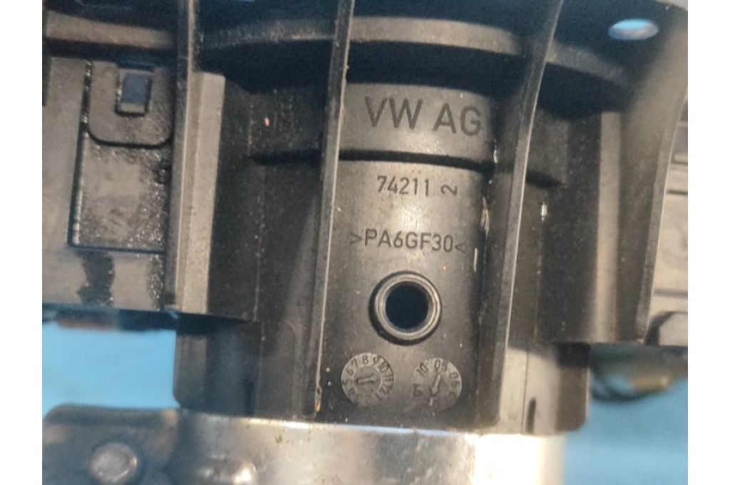 8K0 953 502 BK | Przełącznik pod kierownicą AUDI Q5 08-16 (363728) - Zdjęcie 8