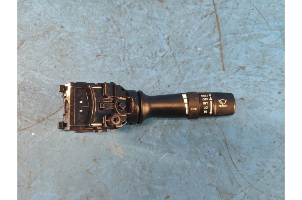 93420-1U000 | Przełącznik pod kierownicą praw. HYUNDAI SONATA YF 10-14 (363766)