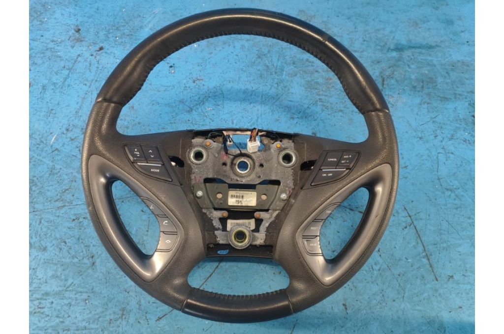 56110-4R310YDA | Kierownica HYUNDAI SONATA YF 10-14 (363767)
