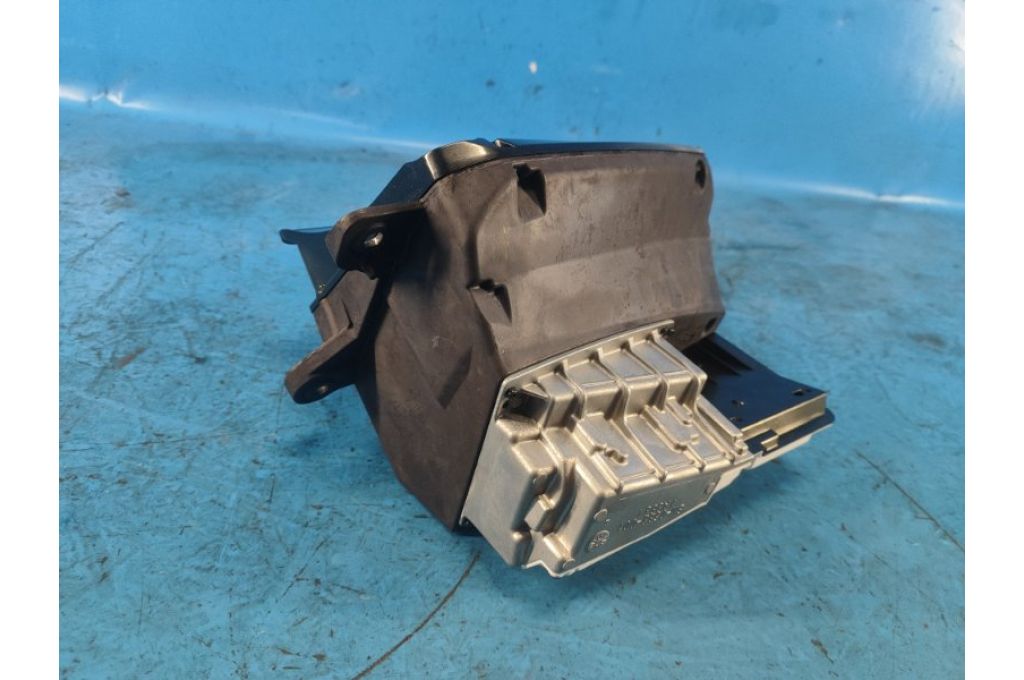 62305A589A1 | Projekcja na przednią szybę (HUD) BMW XM (G09) 23- (363827) - Zdjęcie 3