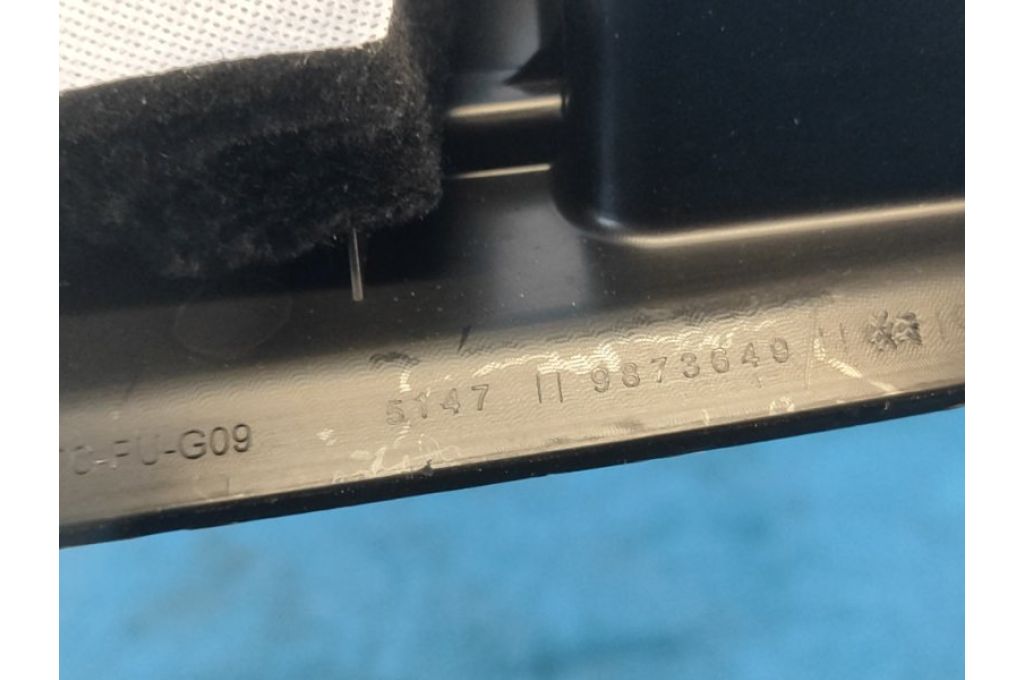 9873640 | osłona otworu bagażnika BMW XM (G09) 23- (363972) - Zdjęcie 4