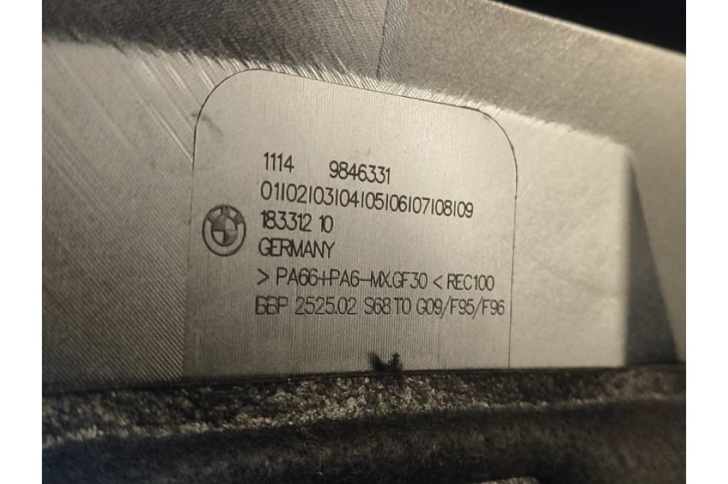 11149846331 | osłona dekoracyjna silnika BMW XM (G09) 23- (364040) - Zdjęcie 5