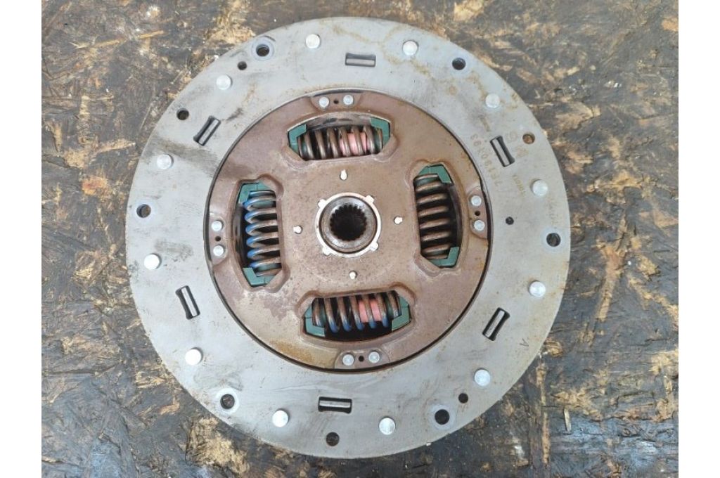 31270-33010 | tarcza sprzęgła TOYOTA CAMRY 40 06-11 (364274) - Zdjęcie 2