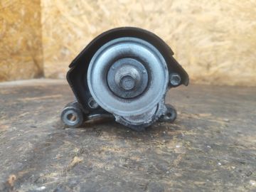 Napinacz paska generatora TOYOTA CAMRY 40 06-11