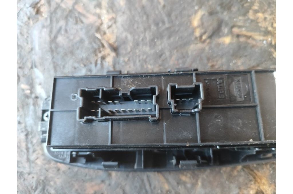 25401-3KA2A | Moduł sterowania podnośnikami szyby lew. NISSAN PATHFINDER R52 12-21 (364947) - Zdjęcie 6