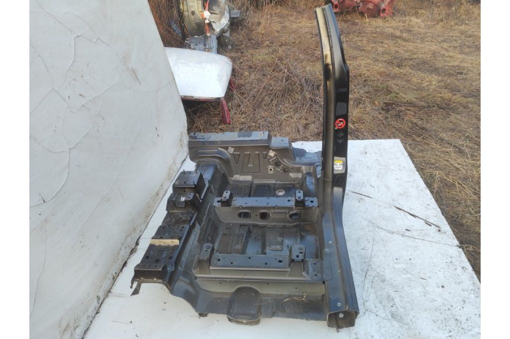 Centralny słupek nadwozia lew. LAND ROVER DISCOVERY Sport 15-19 (365114) - Zdjęcie 3