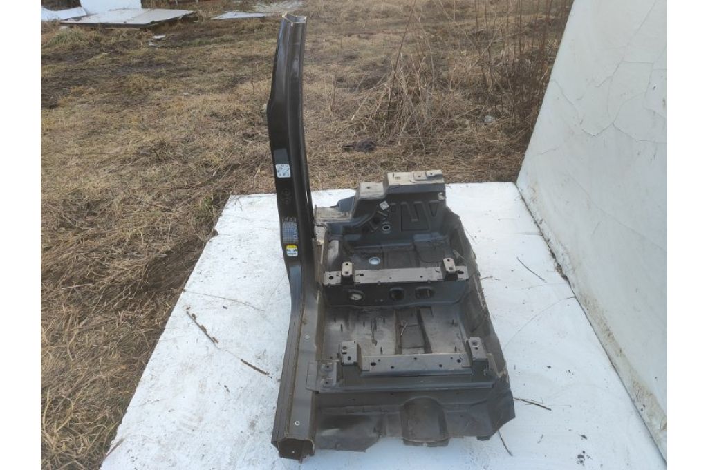 Centralny słupek nadwozia praw. LAND ROVER DISCOVERY Sport 15-19 (365116) - Zdjęcie 2