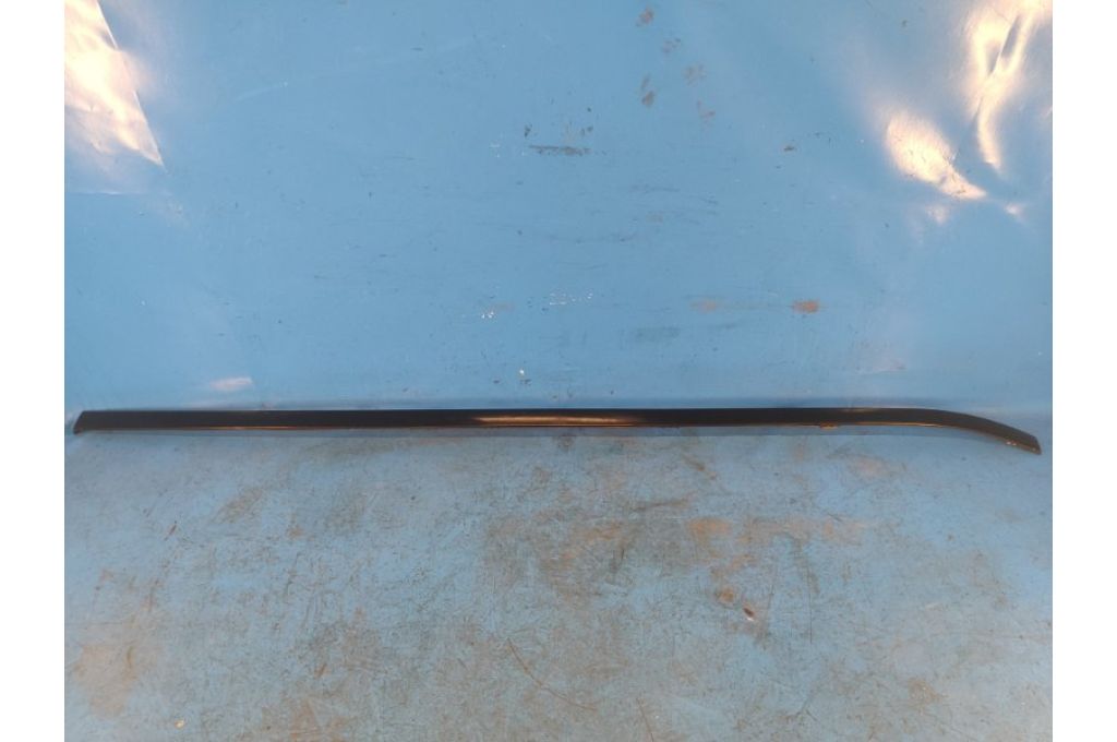 FK72-517C78AD8-PAB | listwa ozdobna dachu LAND ROVER EVOQUE 19- (365507)