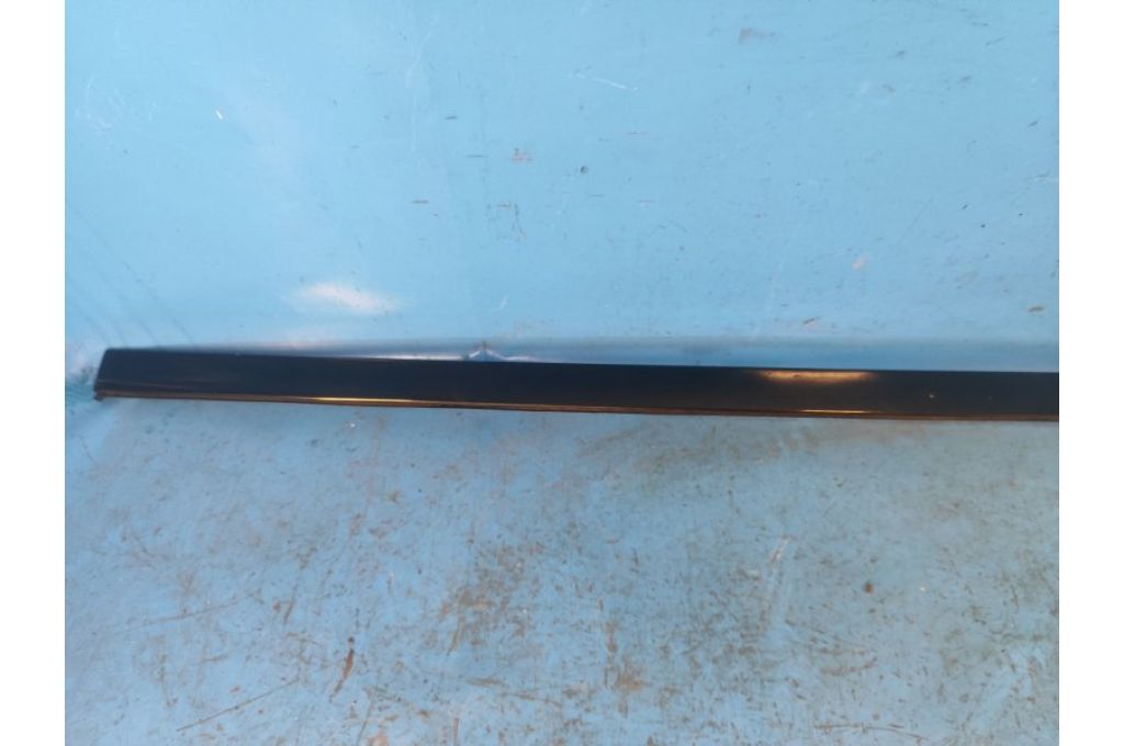 FK72-517C78AD8-PAB | listwa ozdobna dachu LAND ROVER EVOQUE 19- (365507) - Zdjęcie 4