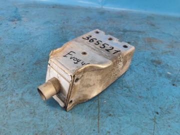 wspornik wzmocnienia przedniego zderzaka praw. LAND ROVER EVOQUE 19-