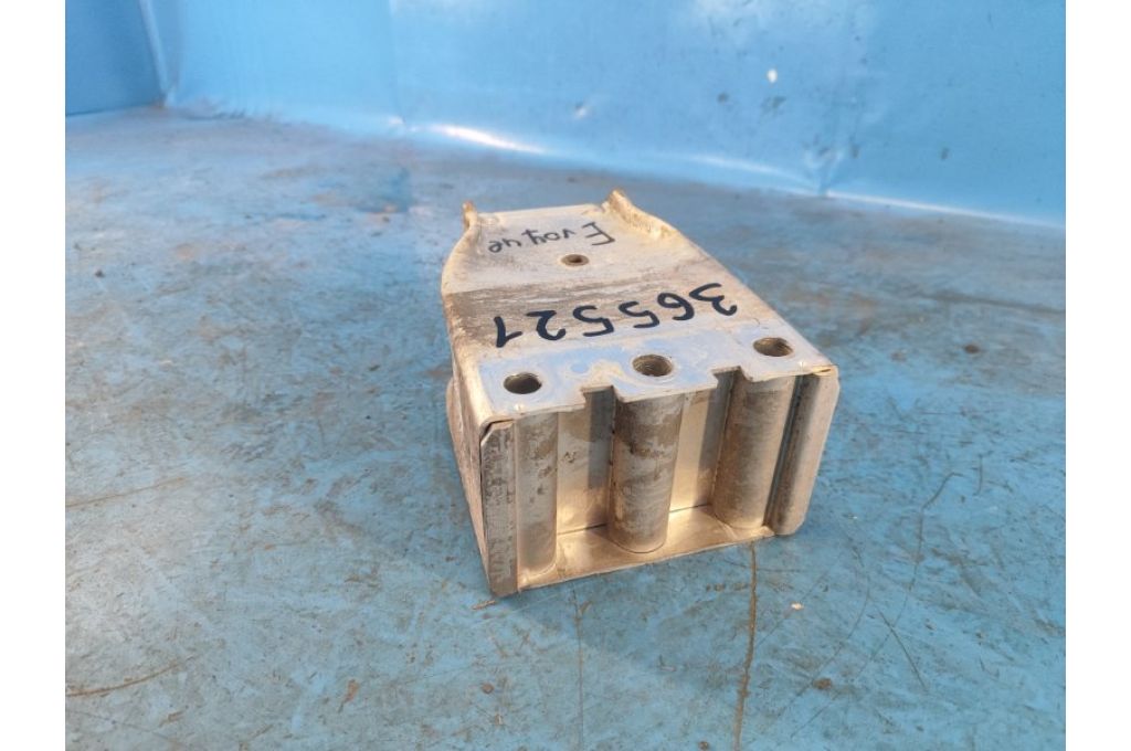 K8D2-17A936 | wspornik wzmocnienia przedniego zderzaka praw. LAND ROVER EVOQUE 19- (365521) - Zdjęcie 2