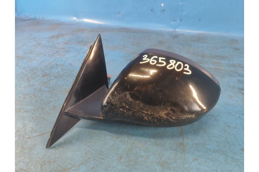 K8D2-17E699-YAA | Lusterko lew. LAND ROVER EVOQUE 19- (365803)