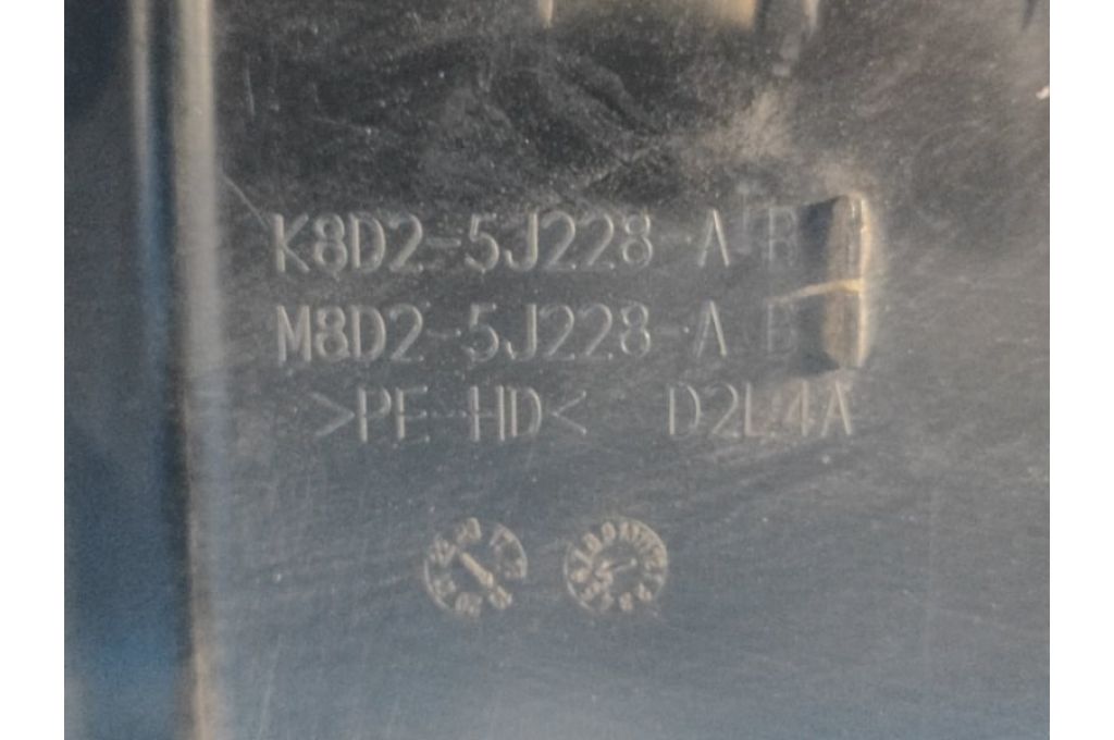 K8D2-5J228-AB | Zbiornik paliwa LAND ROVER EVOQUE 19- (365908) - Zdjęcie 4