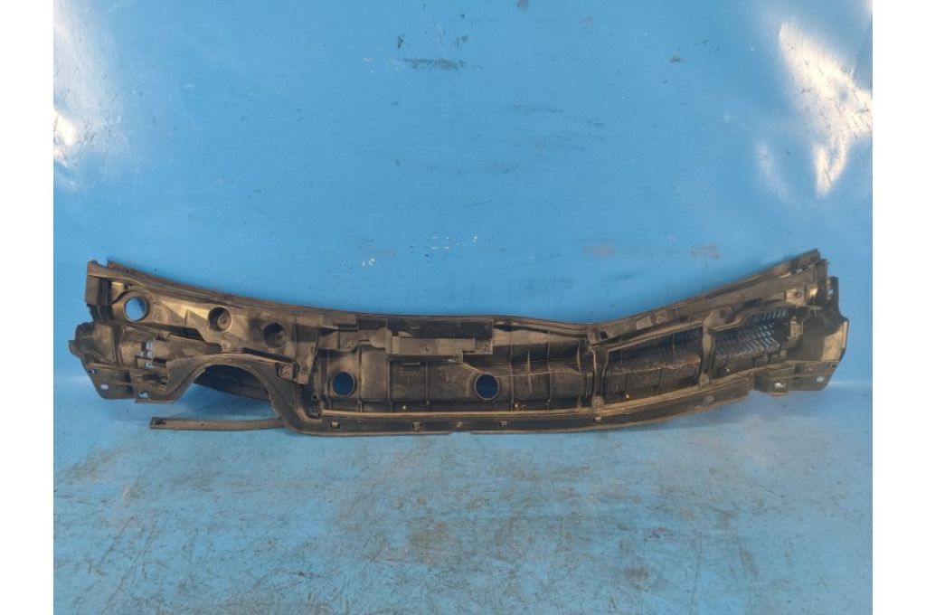 55708-47110 | Osłona pod przednią szybę TOYOTA PRIUS - 30 09-17 (366303) - Zdjęcie 2