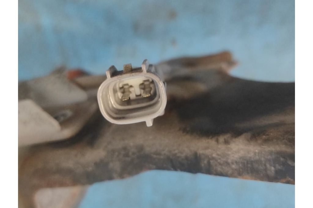 4722047080 | Zbiornik Płynu Hamulcowego TOYOTA PRIUS - 30 09-17 (366336) - Zdjęcie 5