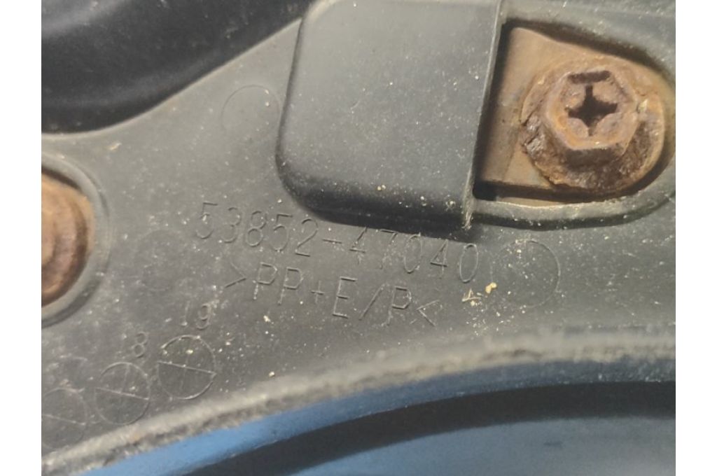 53852-47040 | Nadkole przed. lew. TOYOTA PRIUS 16- (366634) - Zdjęcie 4