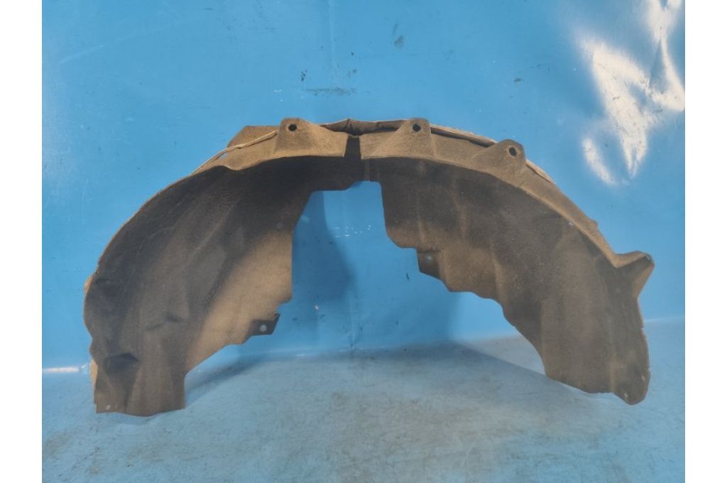 K8D2-279D23 | Nadkole tyl. lew. LAND ROVER EVOQUE 19- (366640)