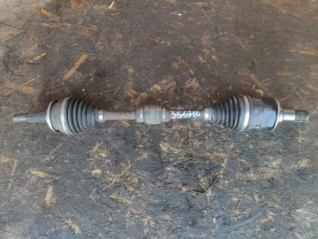 Półoś Przednia lew. LEXUS LBX 23-