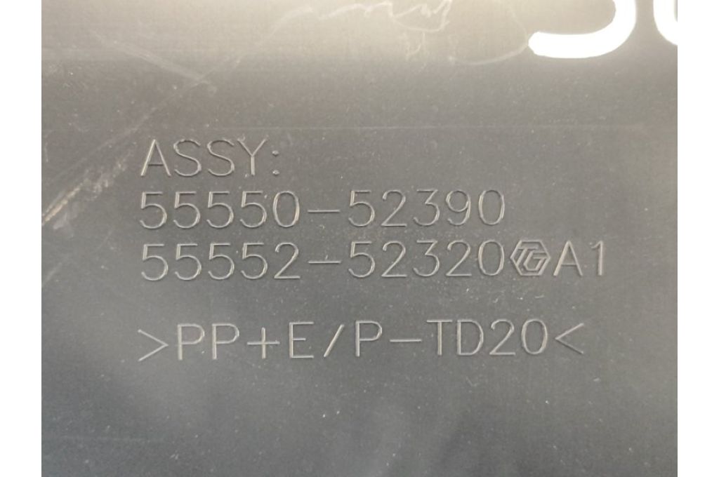 55550-52390 | Schowek LEXUS LBX 23- (366782) - Zdjęcie 4