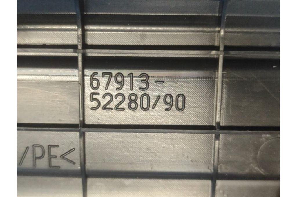 67913-52280 | wewnętrzna osłona progu przed. praw. LEXUS LBX 23- (366783) - Zdjęcie 6