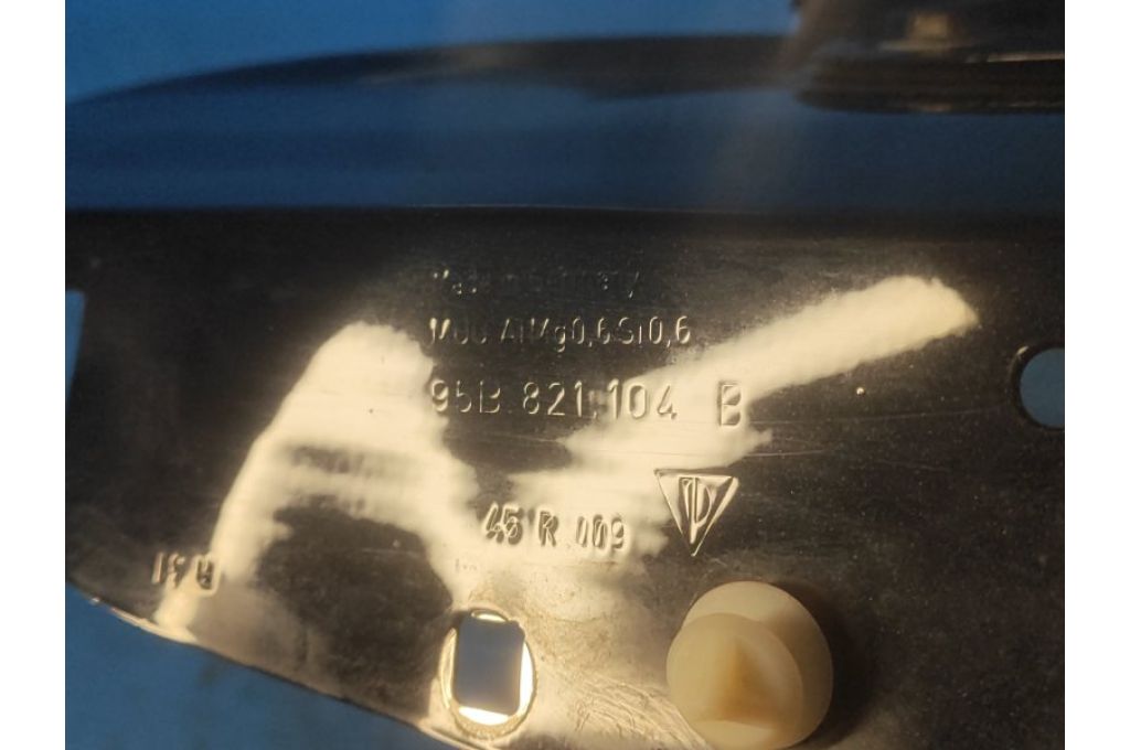 95B 821 104 B | przedni błotnik praw. PORSCHE MACAN 18-22 (366785) - Zdjęcie 9