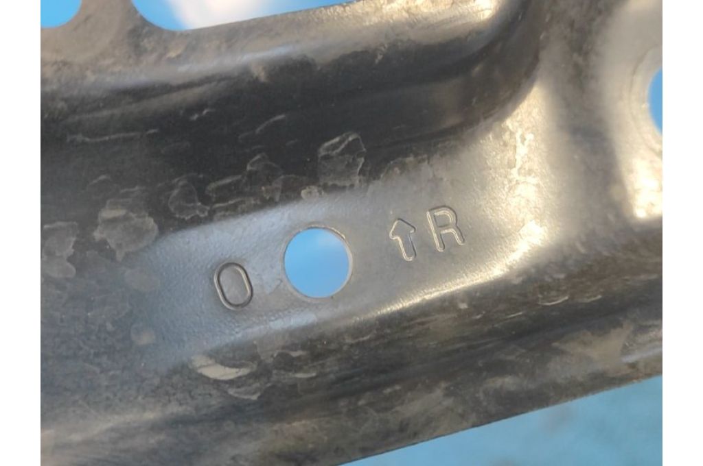 544C4-6RA0B | Mocowanie belki zawieszenia praw. NISSAN X-TRAIL/ROGUE T33 20- (366918) - Zdjęcie 3