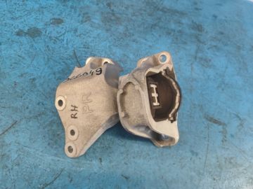 Górna poduszka silnika praw. NISSAN X-TRAIL/ROGUE T33 20-