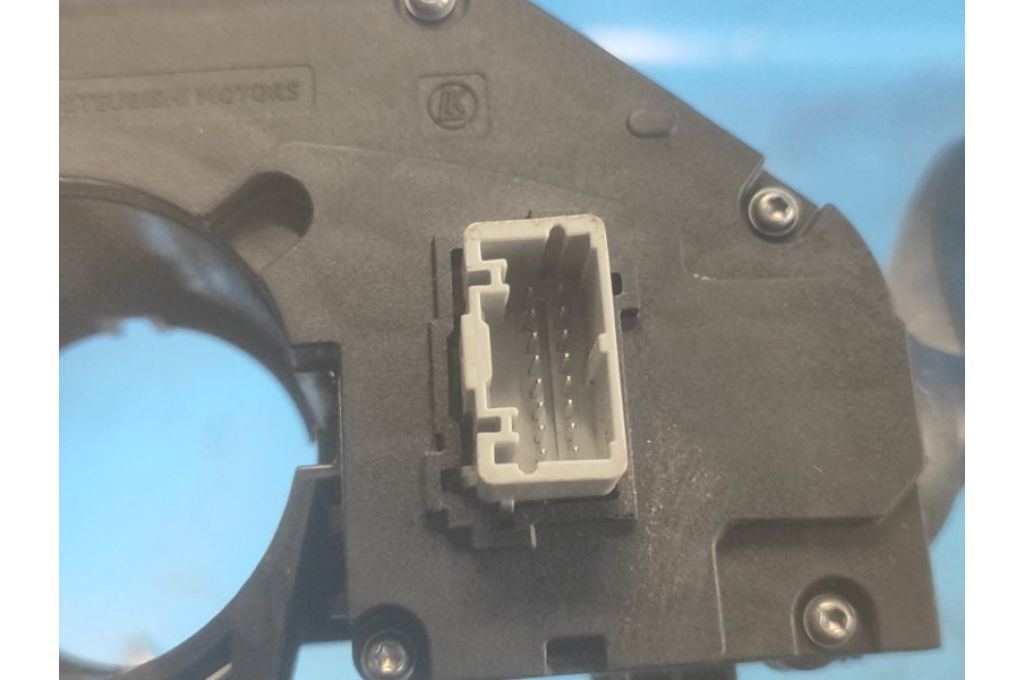 25560-6RF4A | Przełącznik pod kierownicą NISSAN X-TRAIL/ROGUE T33 20- (366961) - Zdjęcie 9