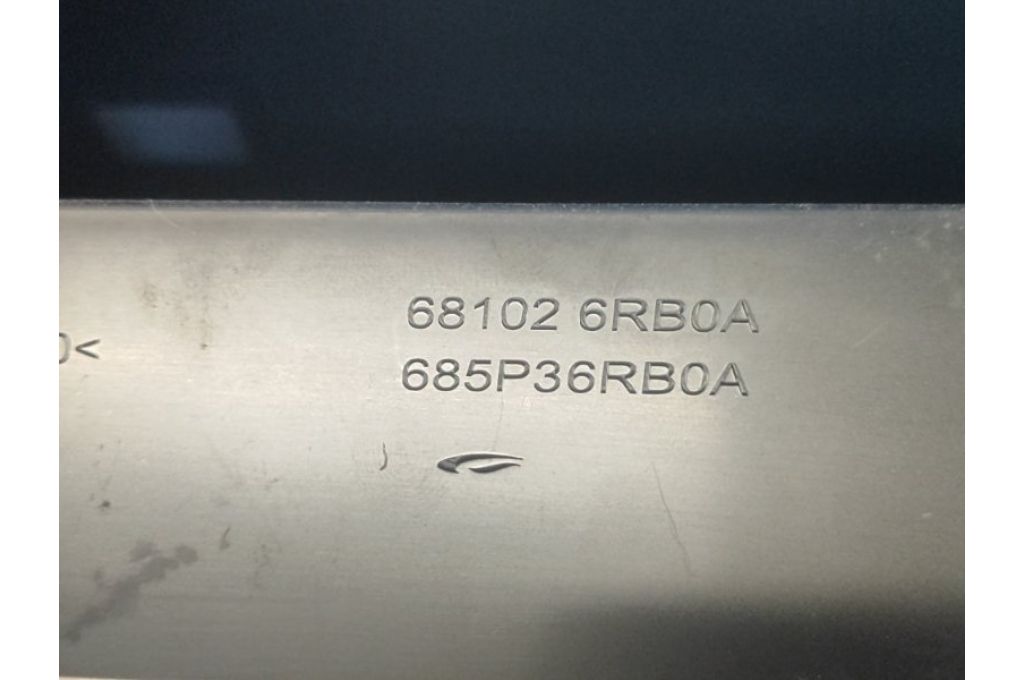 68102-6RB0A | Schowek NISSAN X-TRAIL/ROGUE T33 20- (366997) - Zdjęcie 6