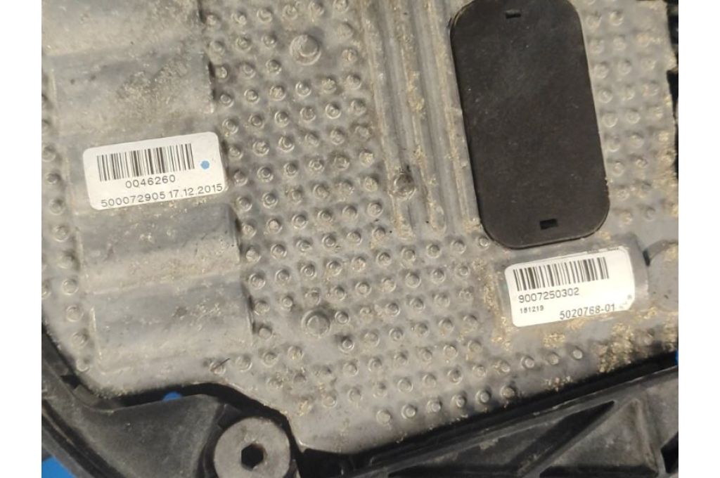 GJ32-8C607-BB | dyfuzor wentylatora chłodnicy głównej LAND ROVER DISCOVERY Sport 15-19 (367216) - Zdjęcie 4