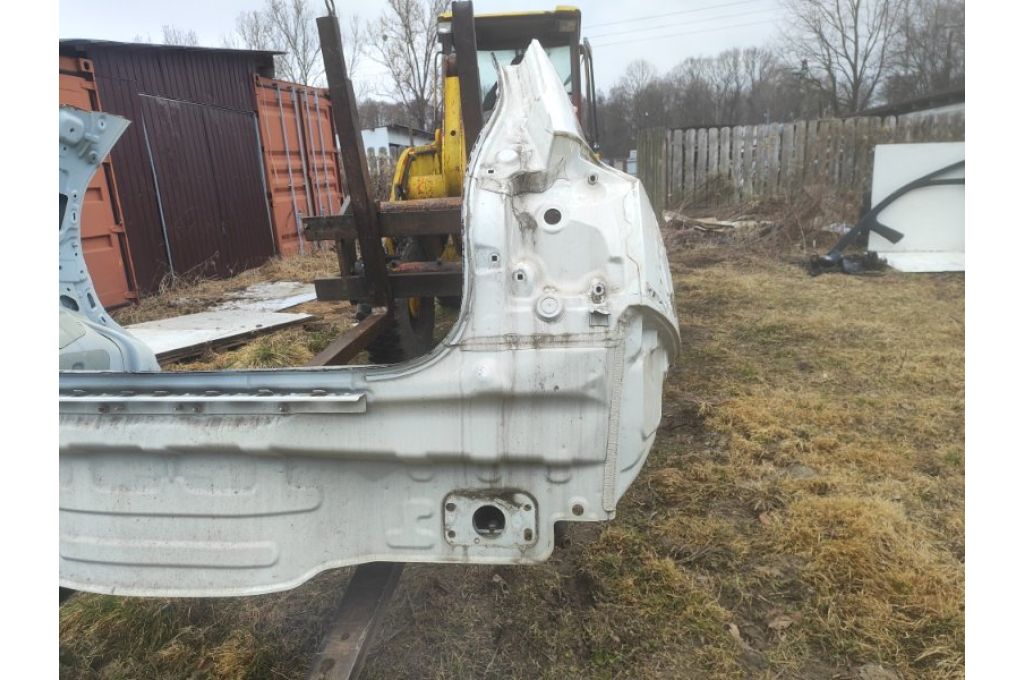 Tylna ćwiartka praw. SSANGYONG TIVOLI 15-19 (367240) - Zdjęcie 3