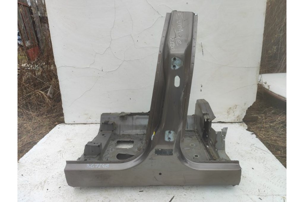 Centralny słupek nadwozia lew. LAND ROVER EVOQUE 19- (367246)