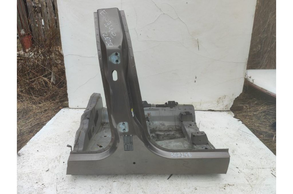 Centralny słupek nadwozia praw. LAND ROVER EVOQUE 19- (367248)