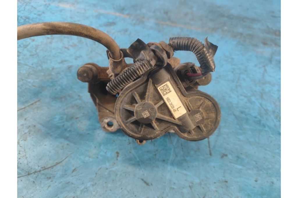 K8D2-2K328-AB | Zacisk hamulcowy tyl. lew. LAND ROVER EVOQUE 19- (367222) - Zdjęcie 3