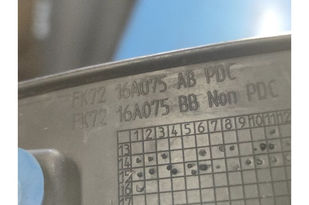 FK72-16A075-AB | nakładka poszerzająca błotnika przed. lew. LAND ROVER DISCOVERY Sport 15-19 (367335) - Zdjęcie 3