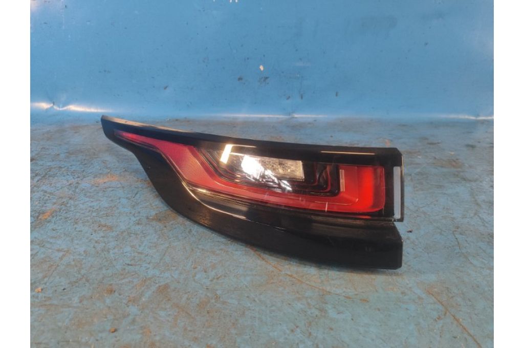 J8A2-13405-AG | Lampa Tylna lew. LAND ROVER VELAR 17- (367450)