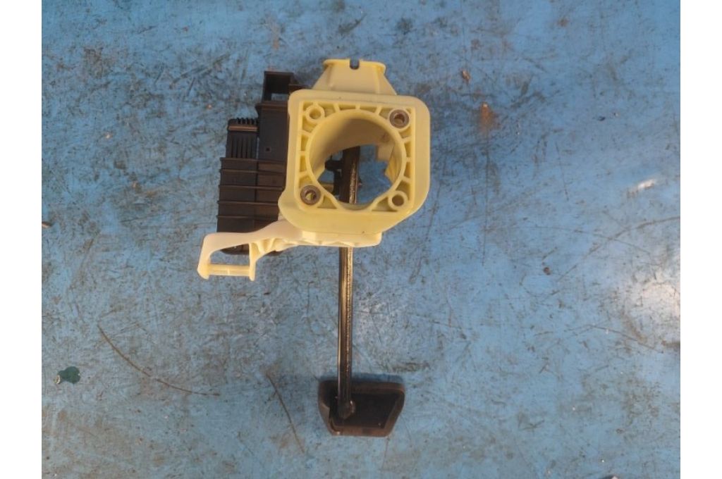 35 00 6 777 171 | Pedał hamulca BMW 6 SERIES (F13) 12-18 (367467) - Zdjęcie 5